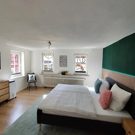 Bird's Nest In Der Altstadt Voll Ausgestattete Kueche Smart-tv Διαμέρισμα *